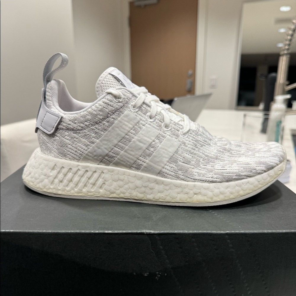 Adidas NMD R2 Glitch